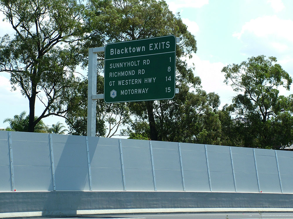 DSI Facades :: M7 Motorway VitraPanel
